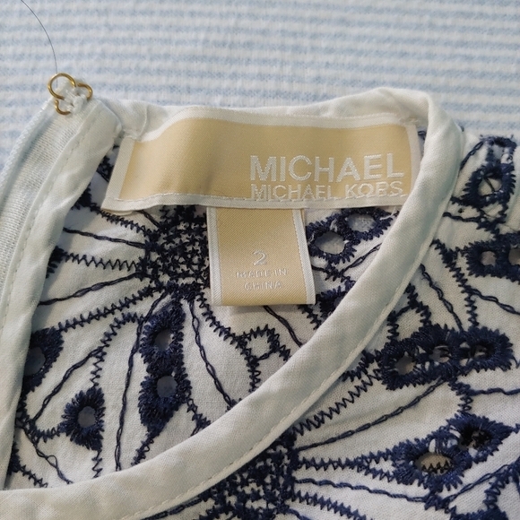 Michael Kors Daisy Peplum Blouse Blue, Sz 2 - Picture 6 of 8